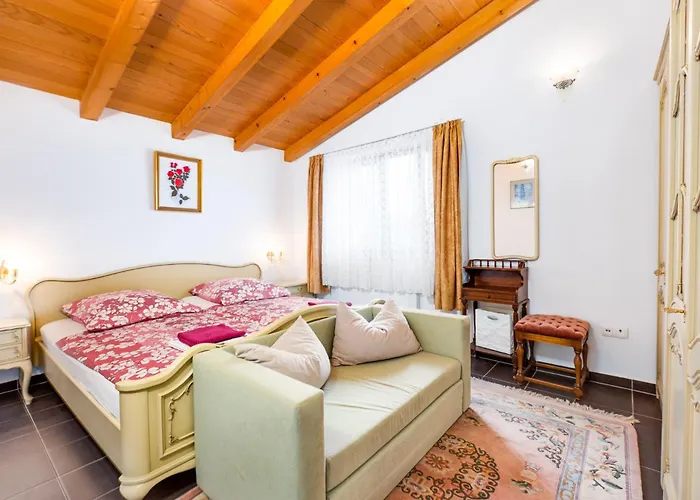 Vb Jelcic Krk Krk Town