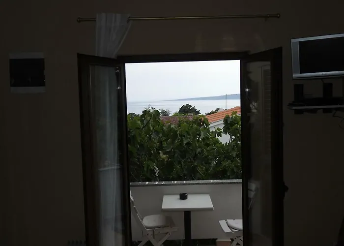 Vb Jelcic Krk * Krk Town